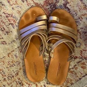 American Eagle Espadrille Sandals.size 8. Nice!